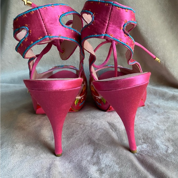 Pink Embellished High Heel Shoes - Picture 3 of 4